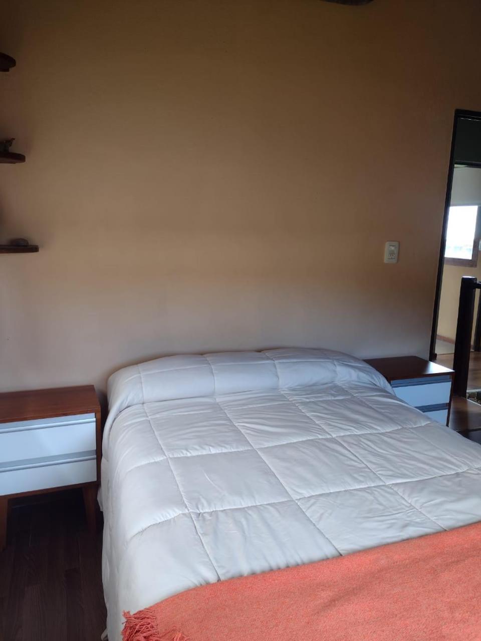 Paso Del Cuadrado Apartment El Chalten Room photo