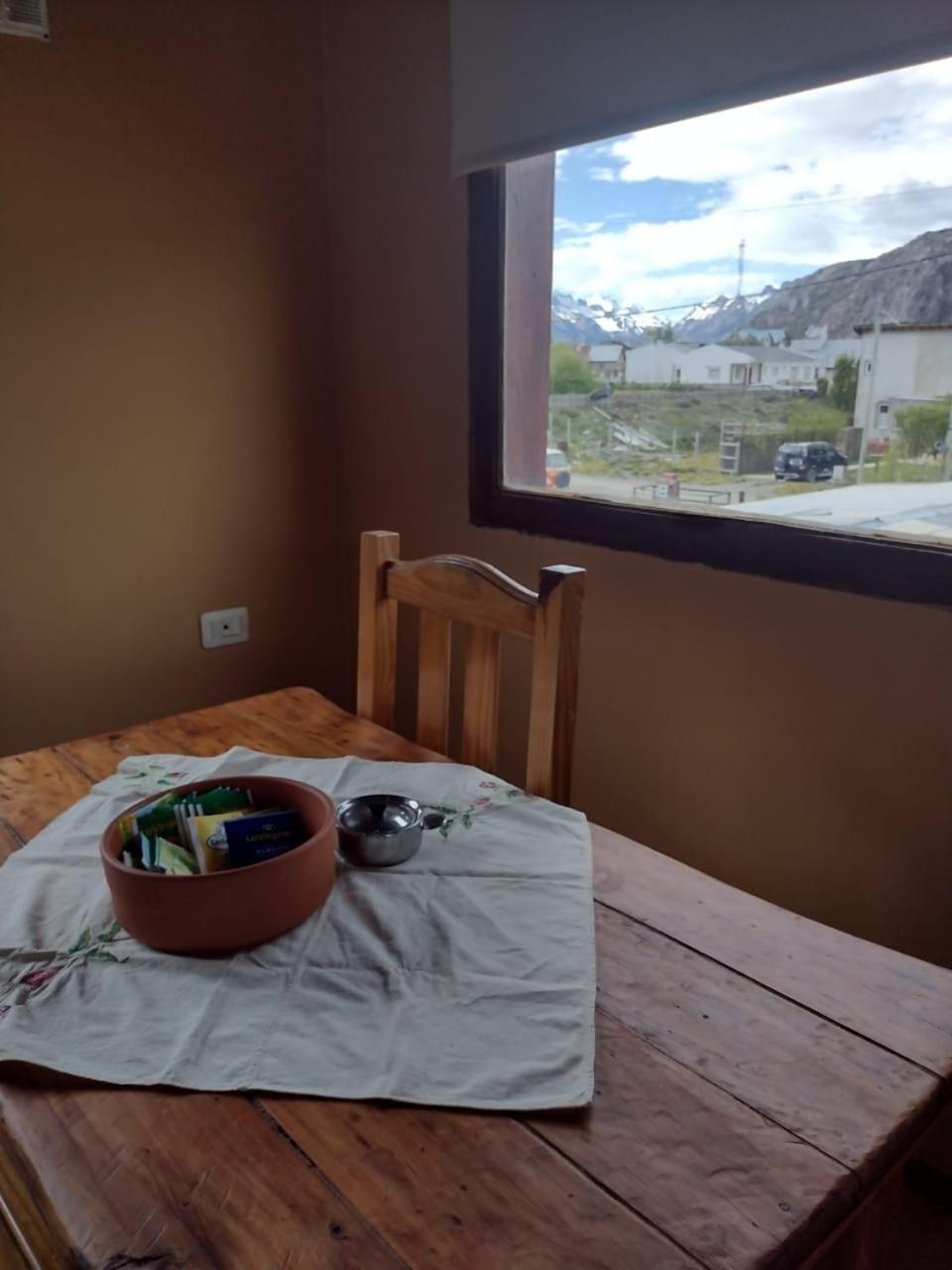 Paso Del Cuadrado Apartment El Chalten Room photo